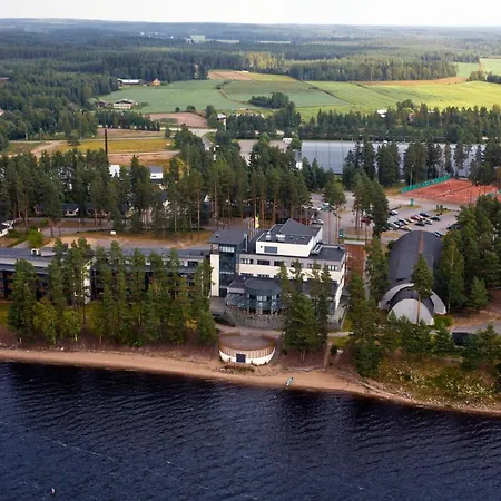 Kuortaneen Urheiluopisto 4*